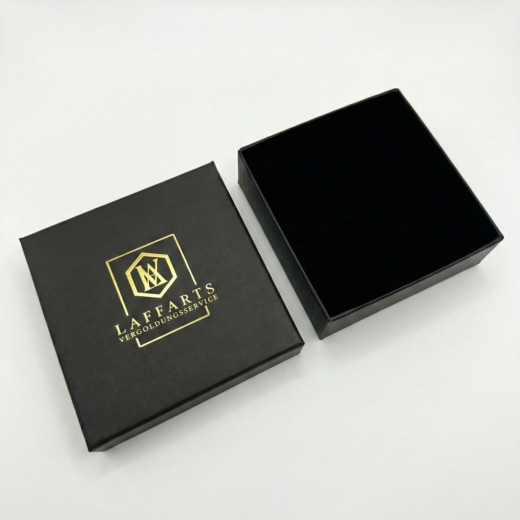 LAFFARTS Schmuckbox – Armreif (anlaufsicher, schwarz matt)