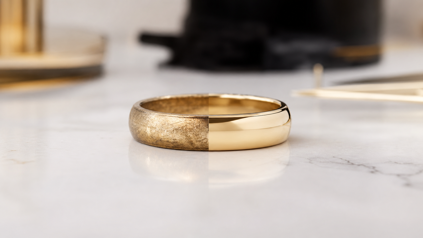 Schmuck neu vergolden lassen - abgetragener Ring vor und nach neuer Goldauflage